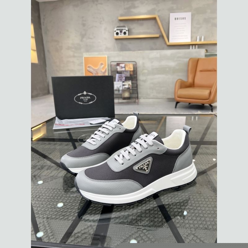 Pra*a sneakers
